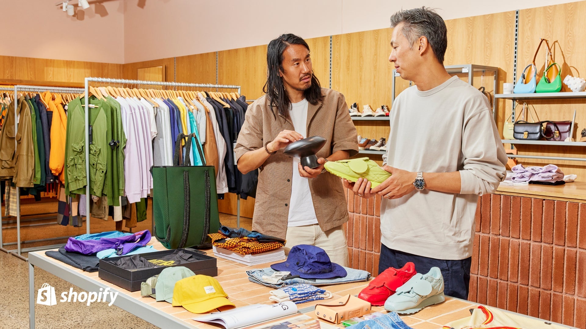 Tendencias que moldean las expectativas de los clientes de tu tienda física