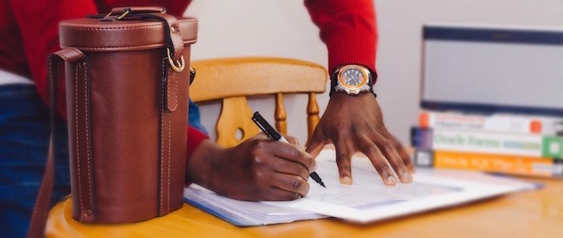 Cómo escribir un brief de diseño para mantener tus proyectos de diseño en orden