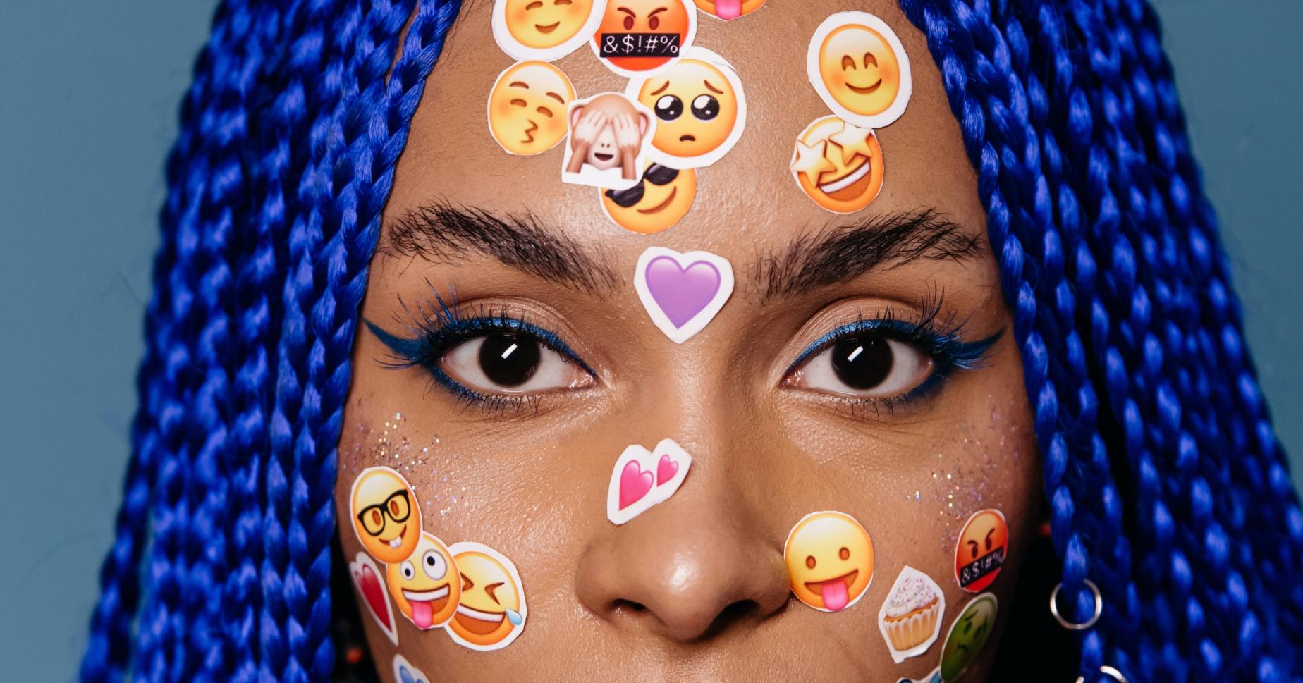Stickers de Instagram: Cómo encontrar y usar stickers divertidos (2024)