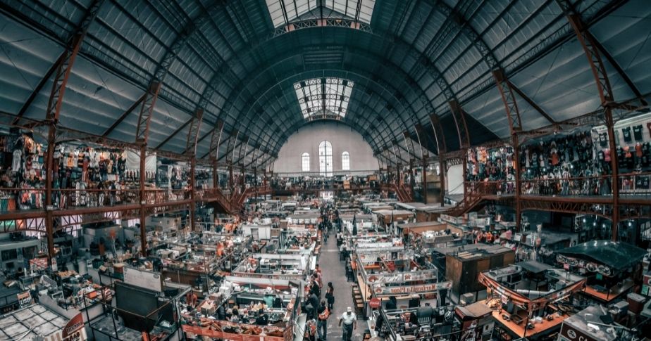 Logística y transporte para tu ecommerce: ¿Cómo, cuándo y con quién?